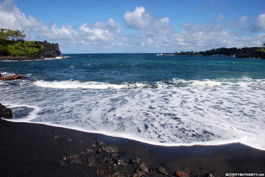 Wainanapanapa Black Sand Beach
